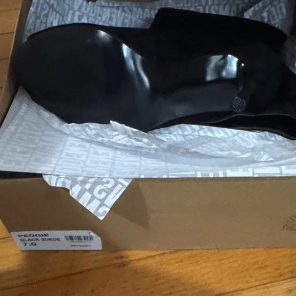 Steve Madden Black Heeled Boots - Picture 2 of 4